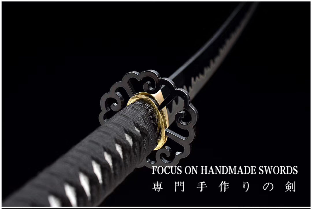 Top Handmade 1045 Steel Full Tang Katana Anime katana Baked Black Silver Blade Single Blood Grooved Blade Sharp and Durable Perfect Play