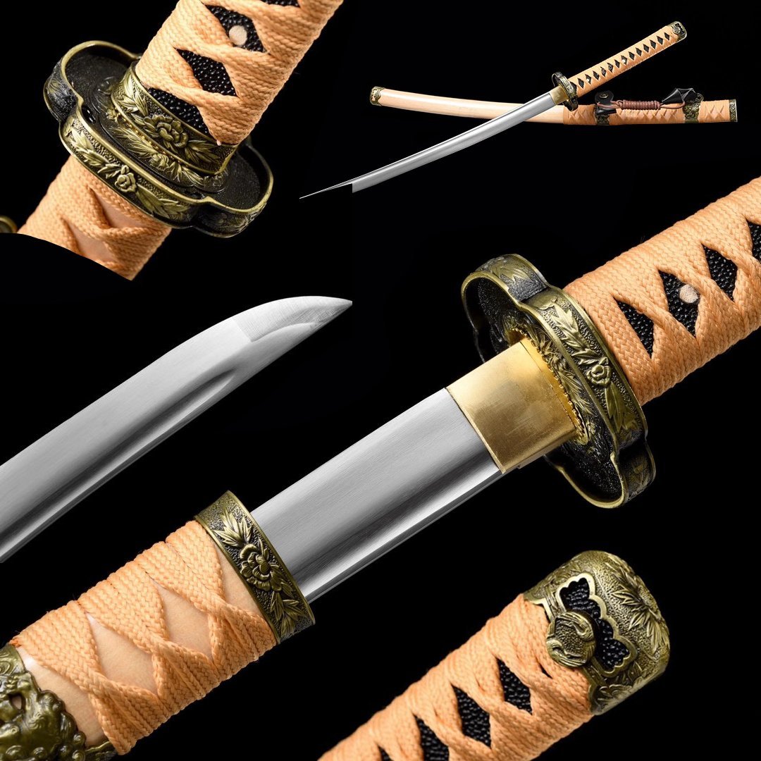 Battle-Ready Gold Damascus Katana (Sharp) | Sword Slice